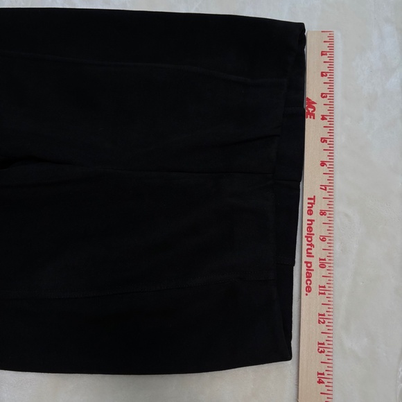 T BY TAHARI Black Pull On Black Faux Suede Pants Size S - Picture 3 of 12